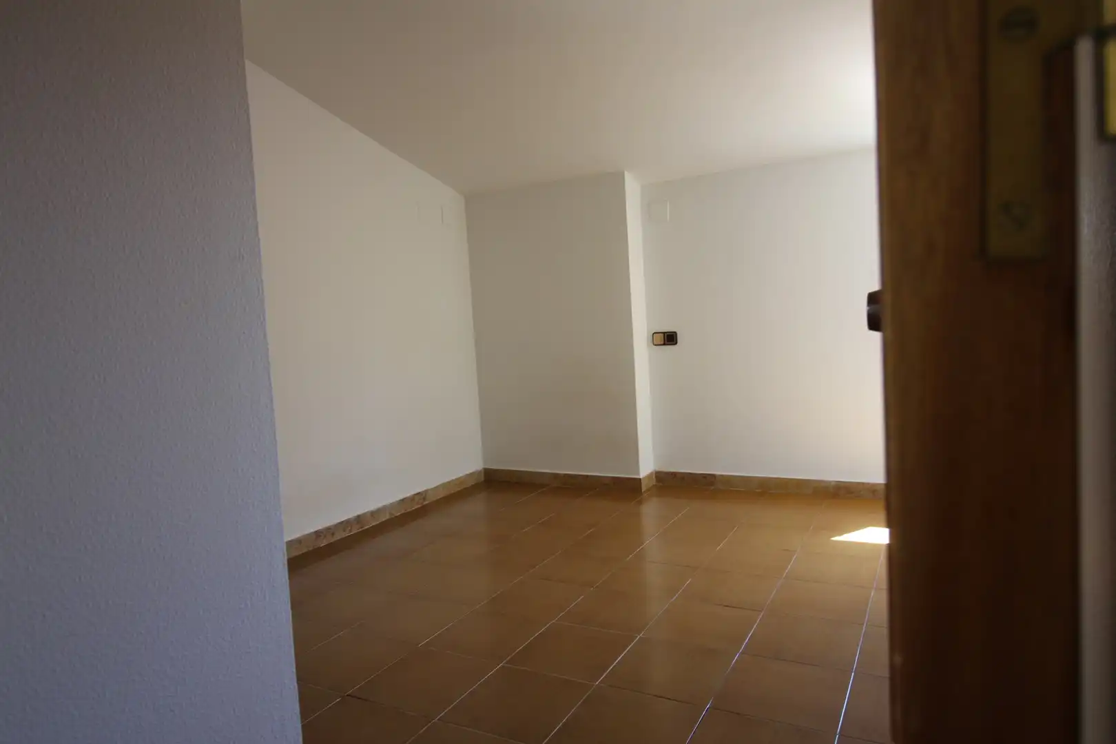 Maisonette zum Verkauf in Figueres mit Heizung, Terrasse und Abstellraum