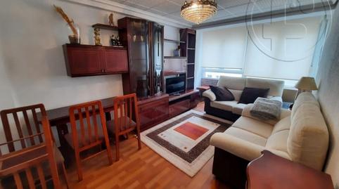 Foto 2 de Pis de lloguer a Grupo Virgen del Milagro, 14, Numancia - San Fernando, Cantabria