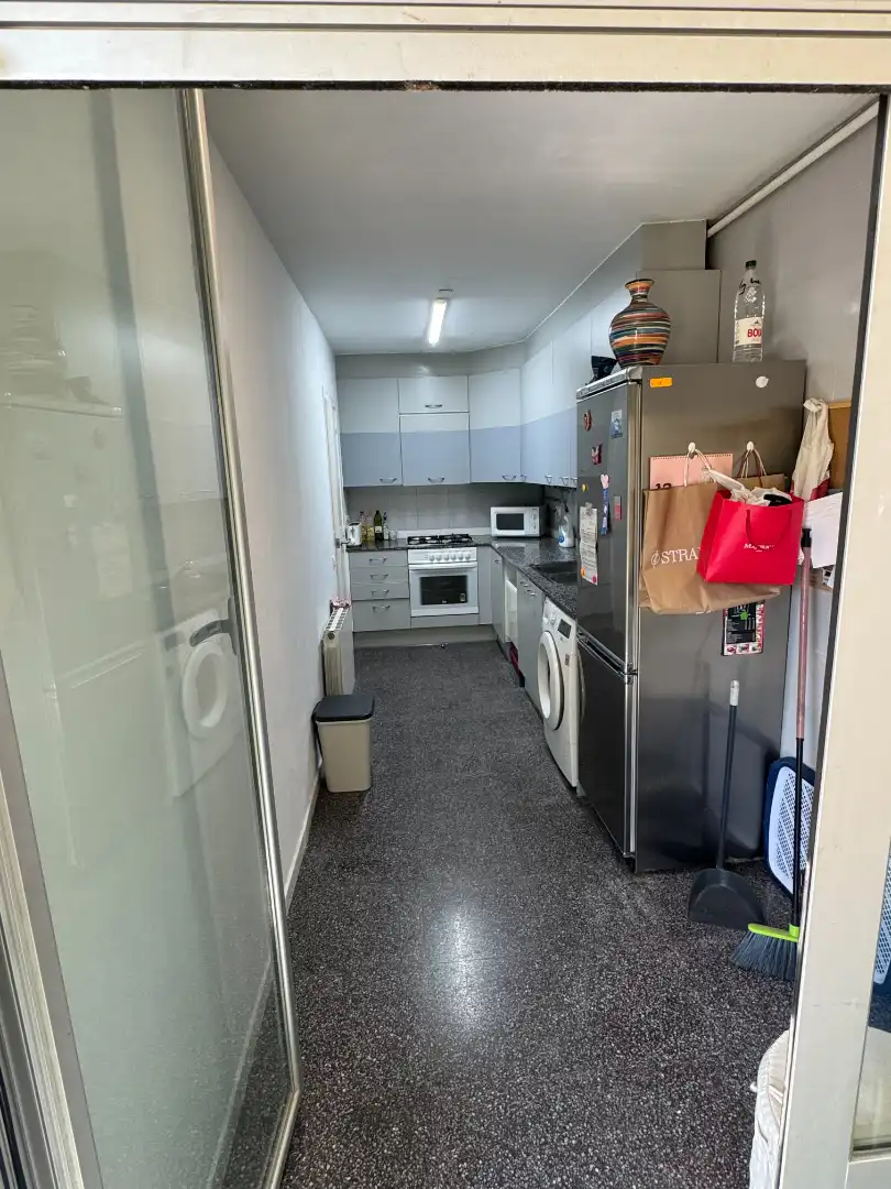 Cocina de Piso en venta en Barcelona con Calefacción, Amueblado y Horno