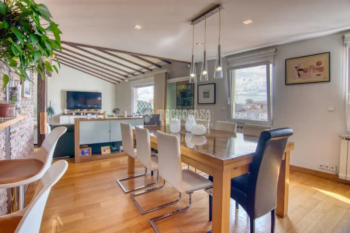 Comedor de Piso en venta en Santander con Terraza y Trastero