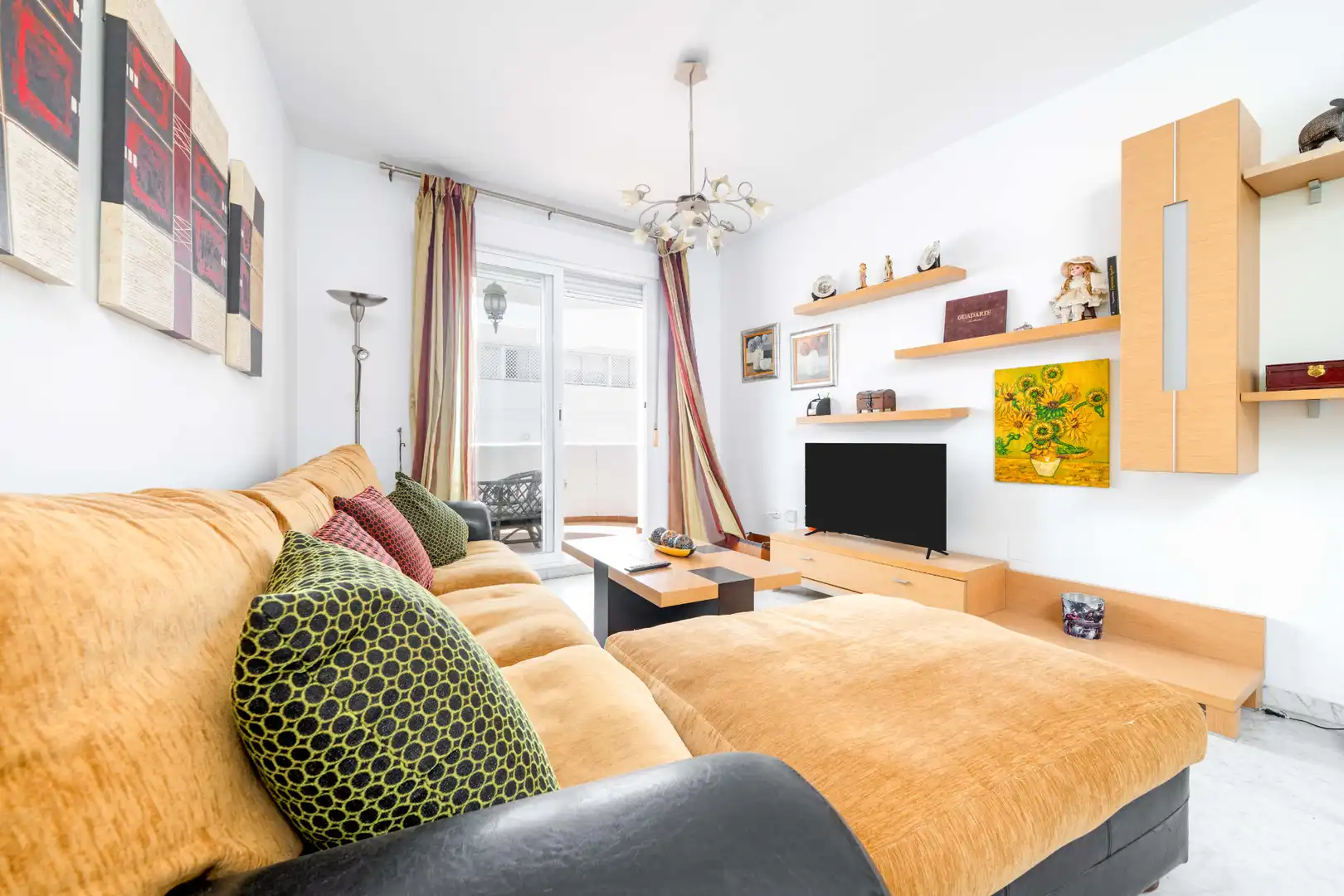 Sala d'estar de Àtic en venda en Marbella amb Aire condicionat, Calefacció i Terrassa