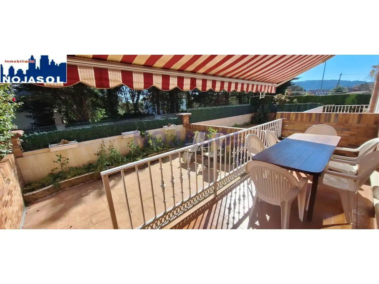 Jardí de Apartament de lloguer en Noja amb Calefacció, Terrassa i Moblat