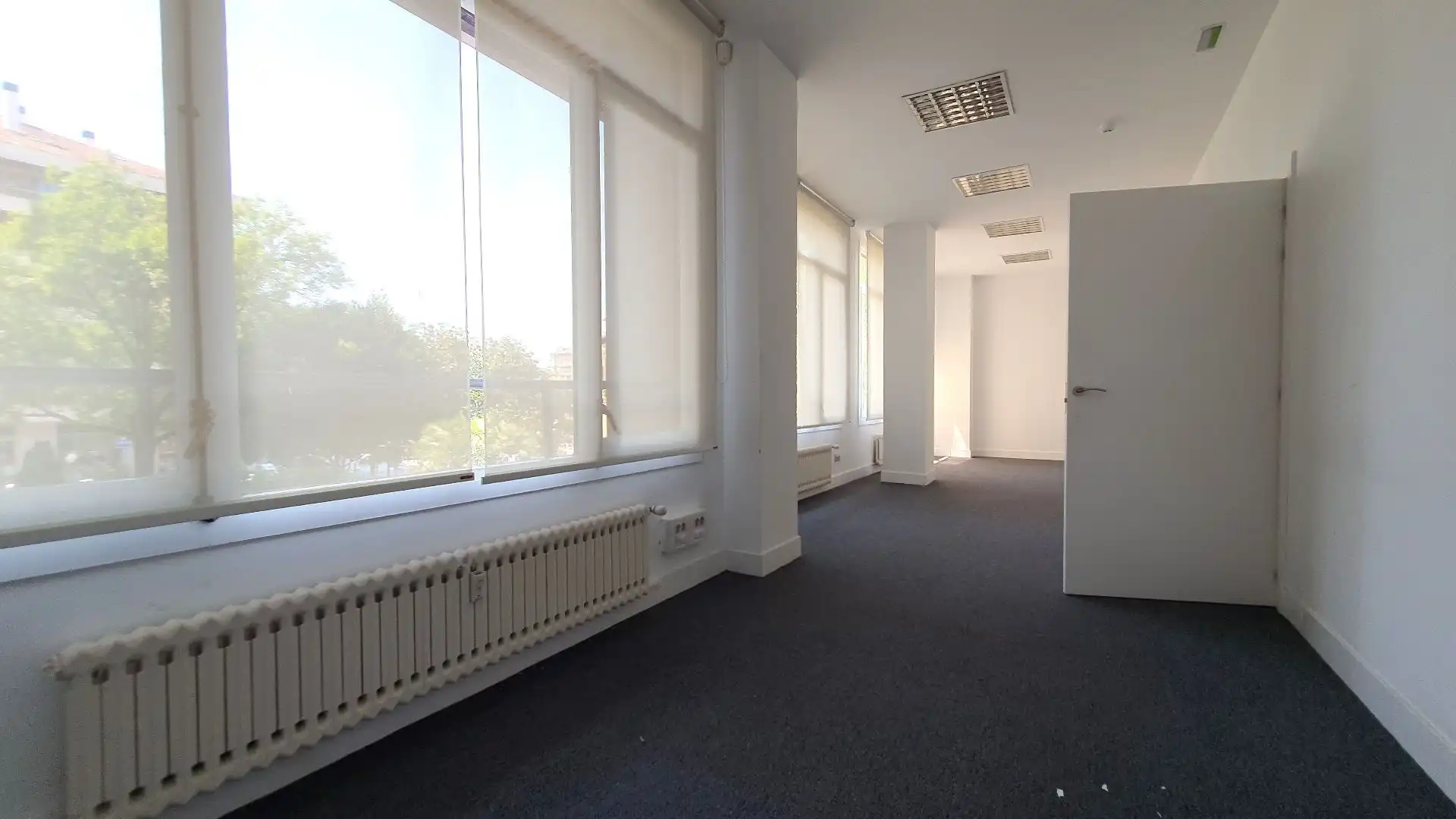 Business premises to rent in Centro - Mendibil - Santiago, imagen 34