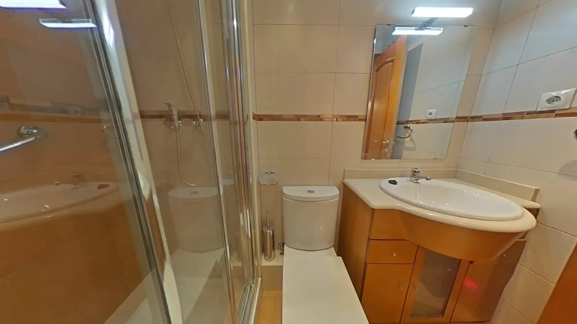 Baño de Piso en venta en L'Hospitalet de Llobregat