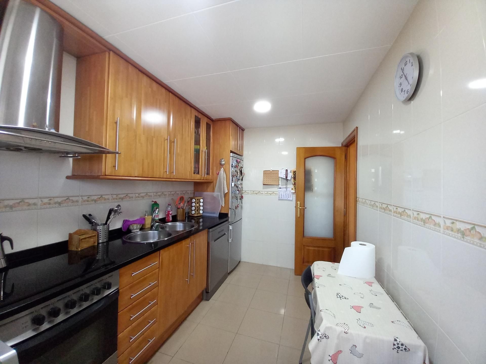Cocina de Piso en venta en Mataró con Aire acondicionado, Calefacción y Balcón