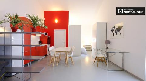 Photo 5 of Flat to rent in Pueblo Nuevo, Madrid