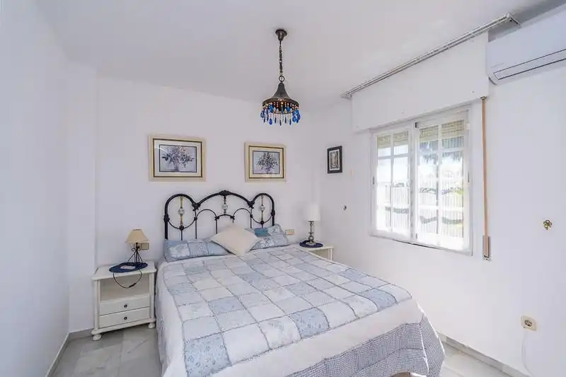Bedroom of Detached homes for rent in Estepona  with Air Conditioner, Heating and Terrace