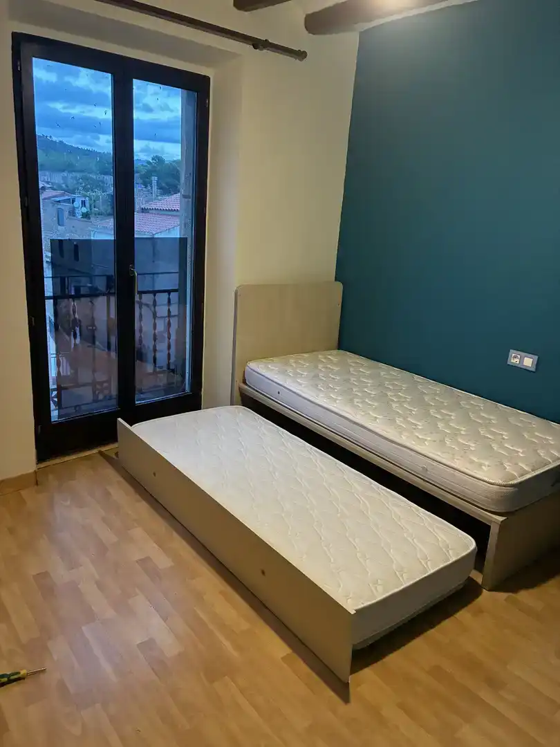Dormitori de Casa adosada en venda en Vilanova d'Escornalbou amb Parquet, Traster i Moblat