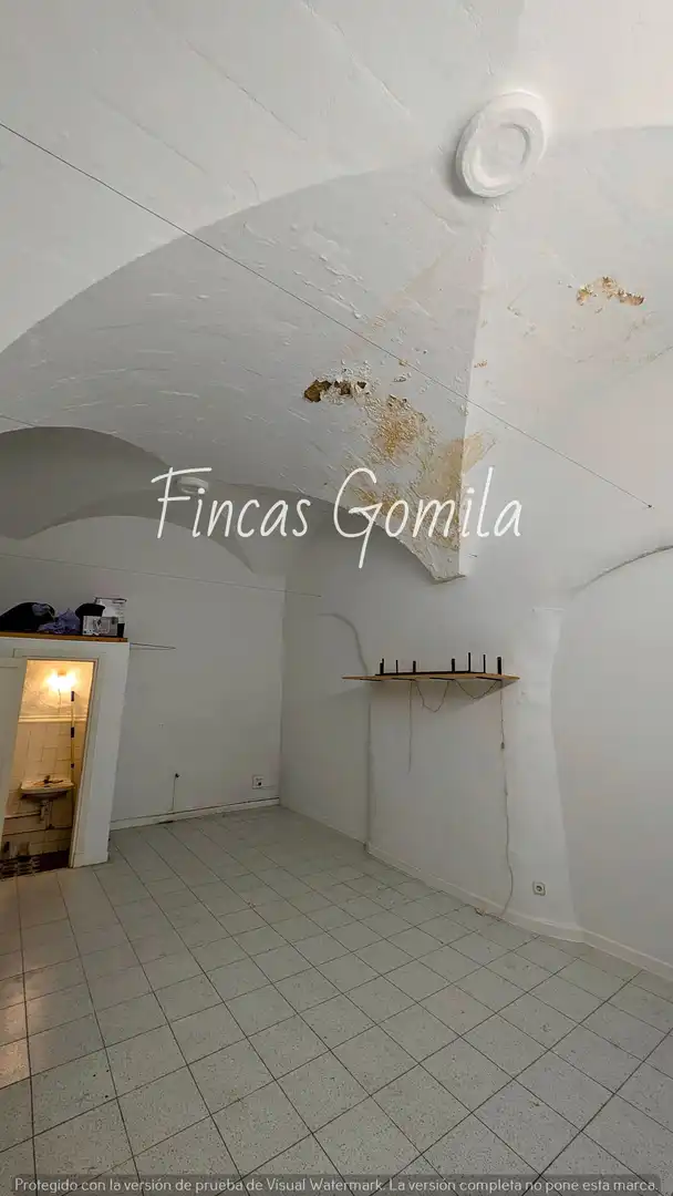 Kitchen of Commercial properties for sale in Alaior