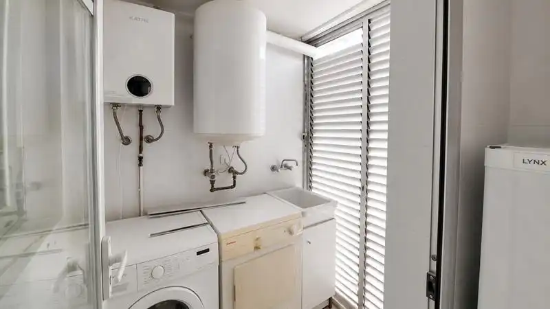 Baño de Piso en venta en Málaga con Aire acondicionado, Calefacción y Terraza