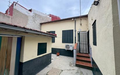 Vista exterior de Casa o xalet en venda en Pinto amb Aire condicionat, Calefacció i Forn