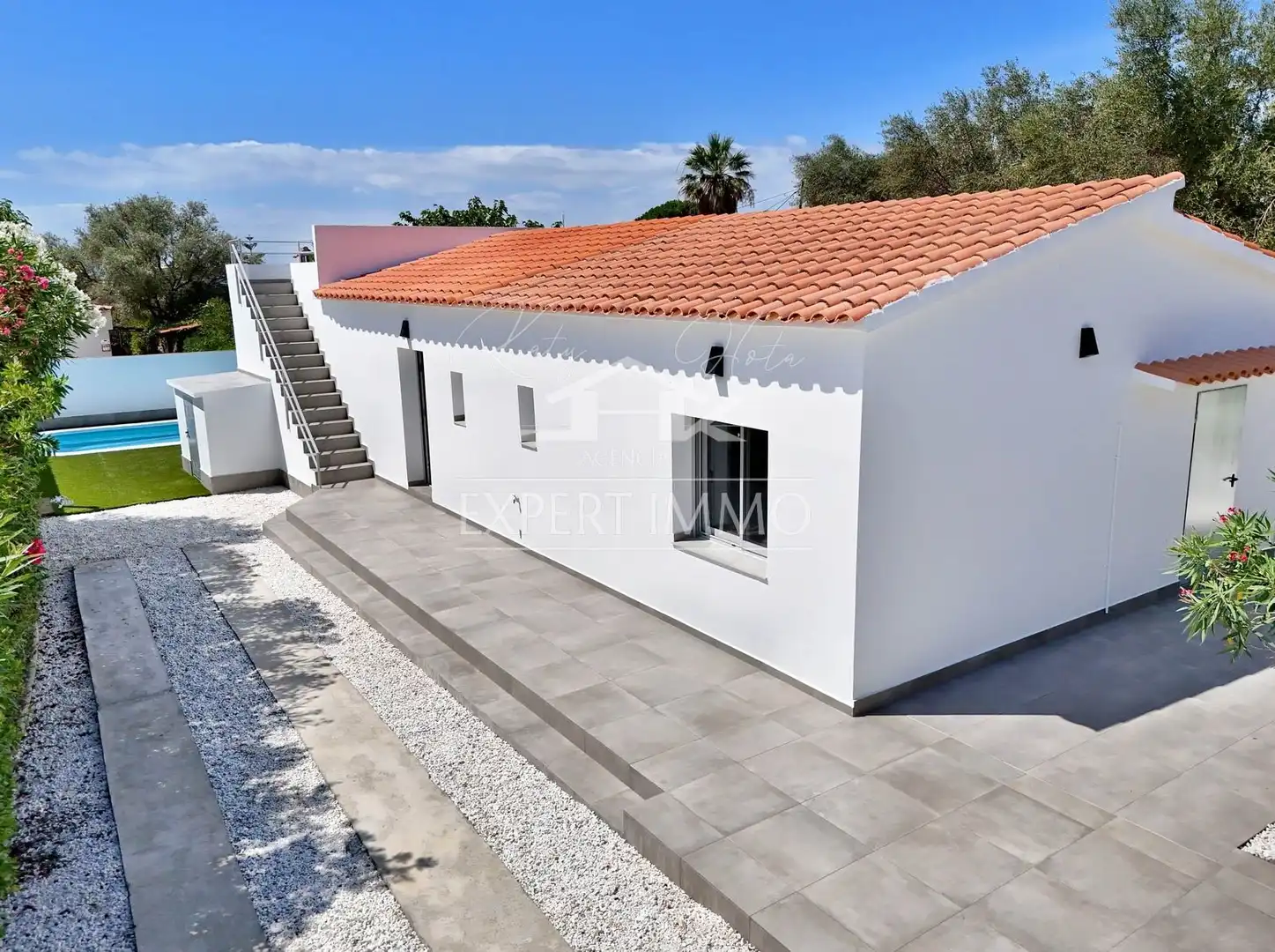 Vista exterior de Casa o xalet en venda en Roses amb Aire condicionat, Calefacció i Jardí privat