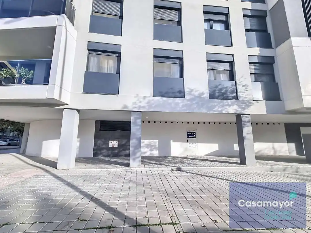 Local comercial de lloguer a Plaza del Papa Juan Pablo II, imagen 8