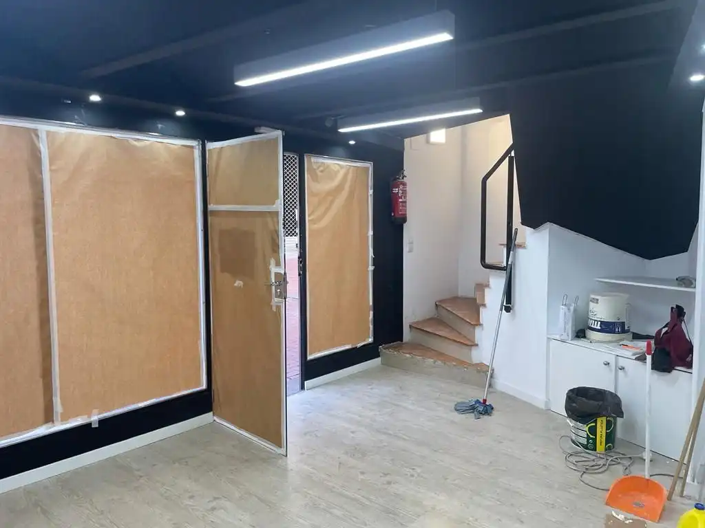Gewerbefläche zur Miete in Carrer de la Unió, imagen 2