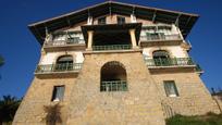 Vista exterior de Casa o xalet en venda en Donostia - San Sebastián  amb Terrassa