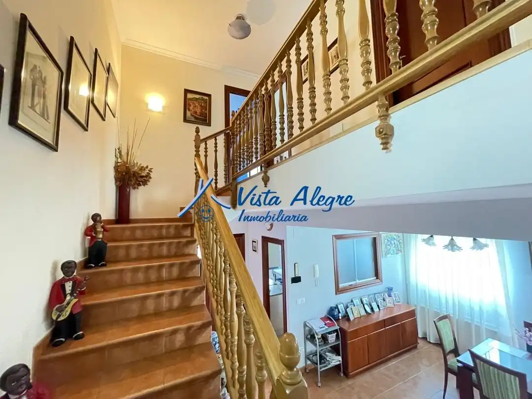 Detached homes for sale in Anguciana  with Heating, Private garden and Terrace
