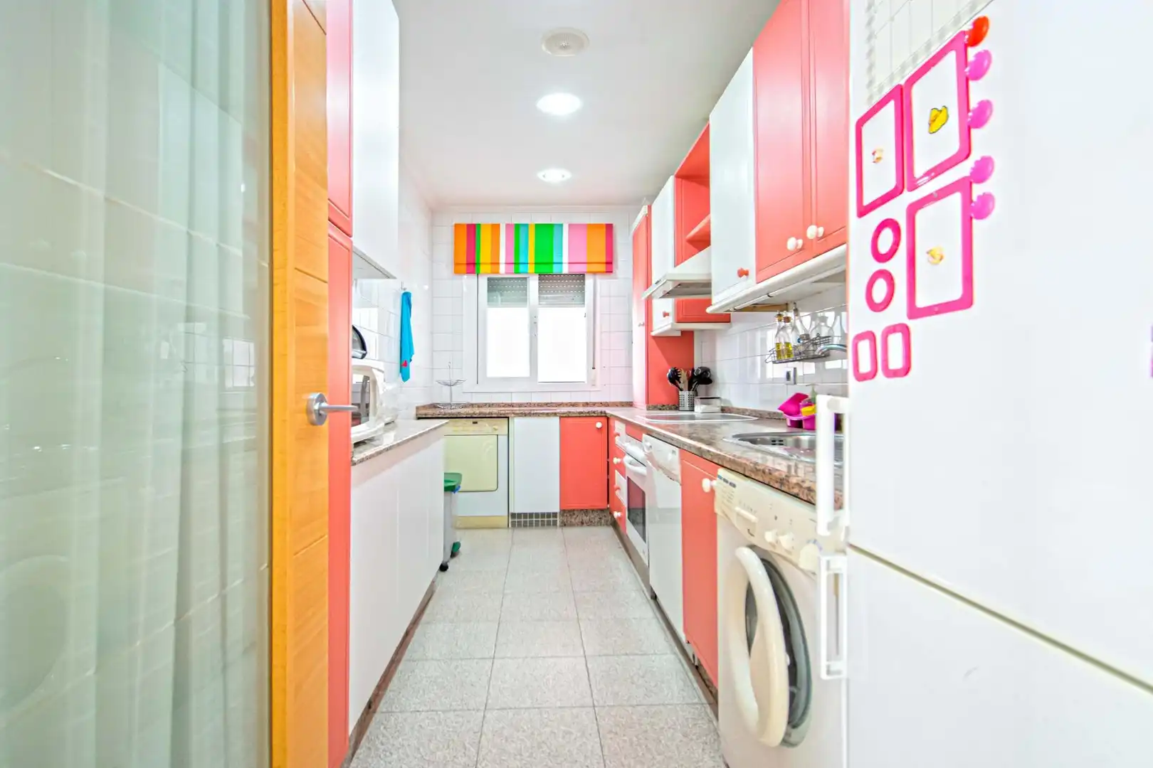Kitchen of Flat for sale in Sevilla  with Air Conditioner, Heating and Community pool