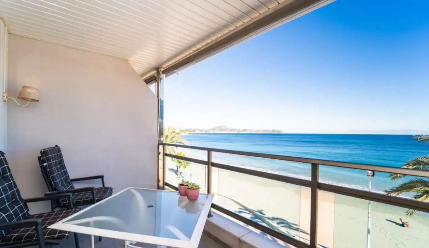 Terraza de Apartamento en venta en Calpe / Calp con Aire acondicionado, Calefacción y Jardín privado