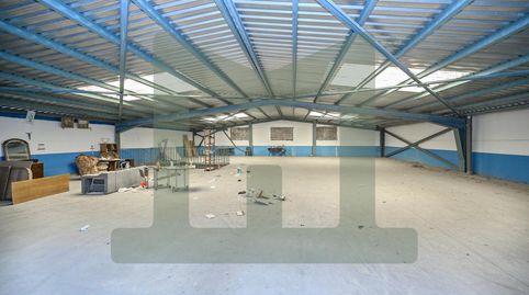 Foto 4 von Fabrikhallen zur Miete in Calle Amsterdam, Pintores - Ferial, Parla