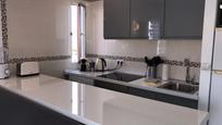Cuina de Apartament en venda en Benalmádena amb Aire condicionat, Terrassa i Moblat
