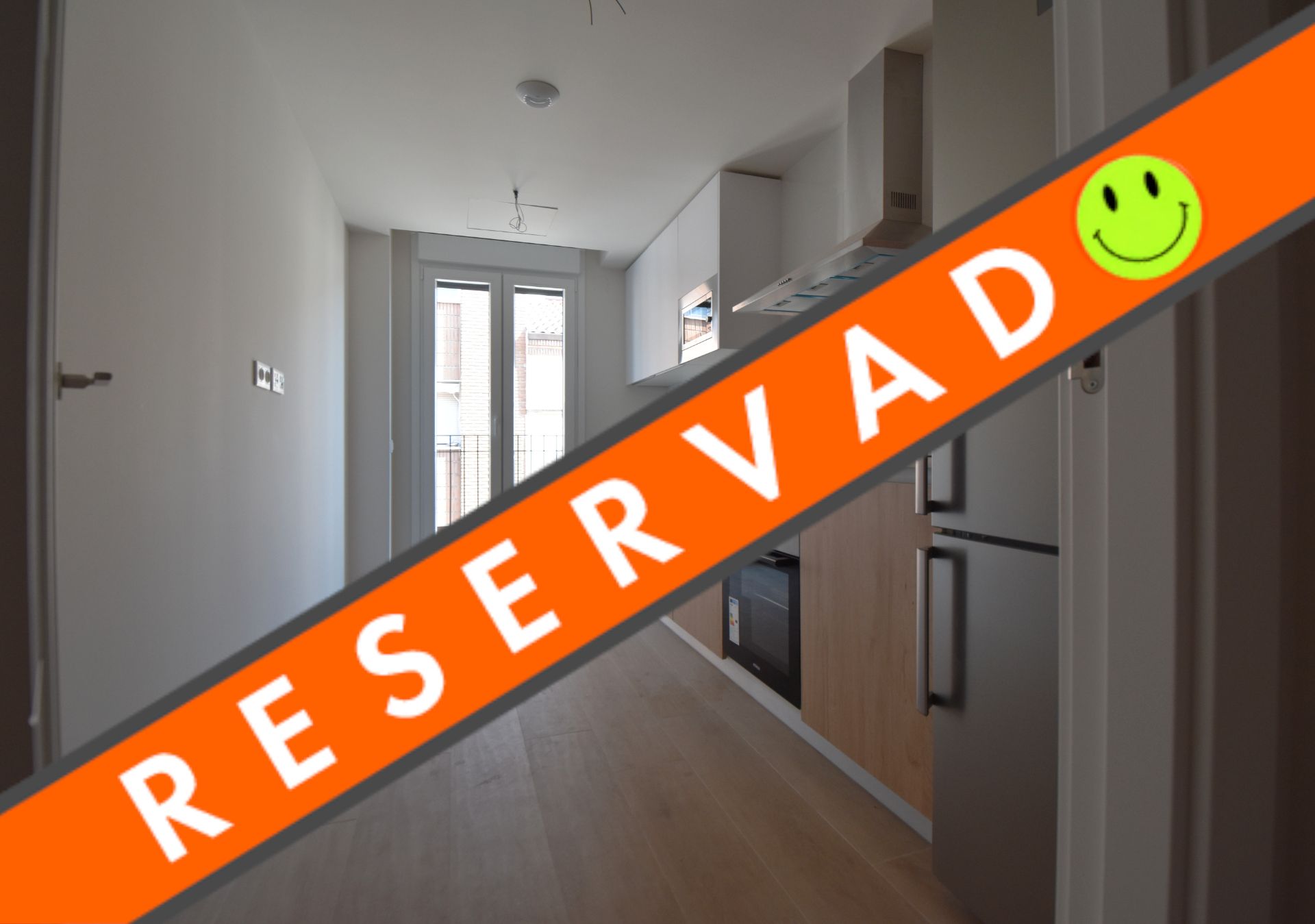 Piso de alquiler en Calle de Amadeo I, 6, Zona Centro - Ayuntamiento