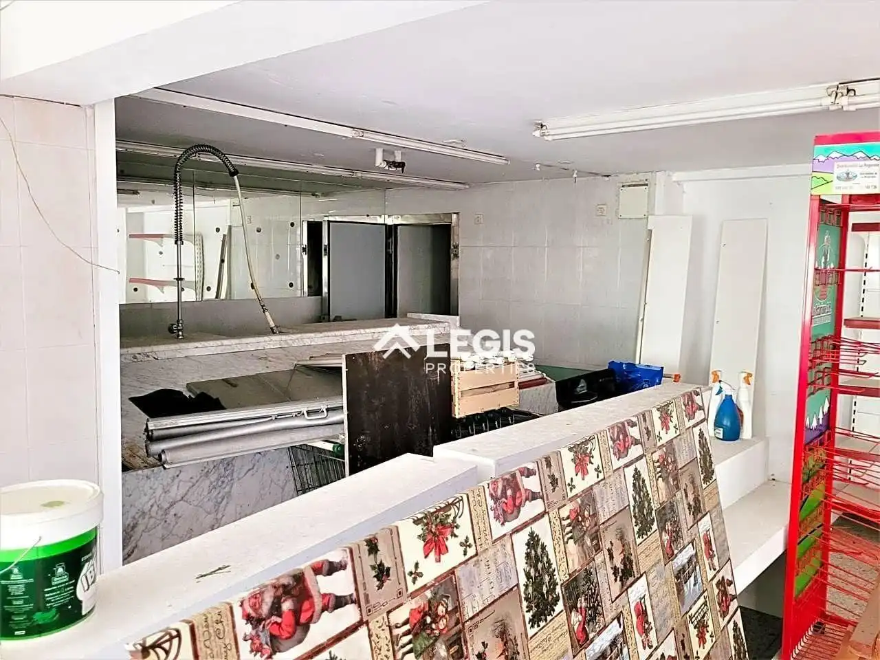 Cuina de Local en venda en Mieres (Asturias) amb Terrassa