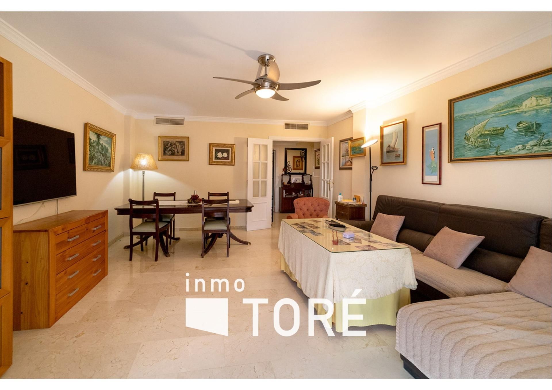 Living room of Flat for sale in Málaga Capital  with Air Conditioner, Private garden and Terrace