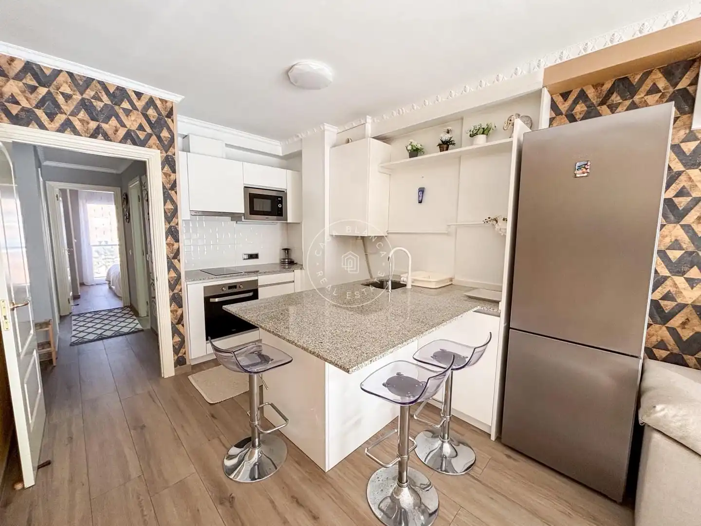 Küche von Wohnung zum Verkauf in Lloret de Mar mit Klimaanlage, Heizung und Terrasse