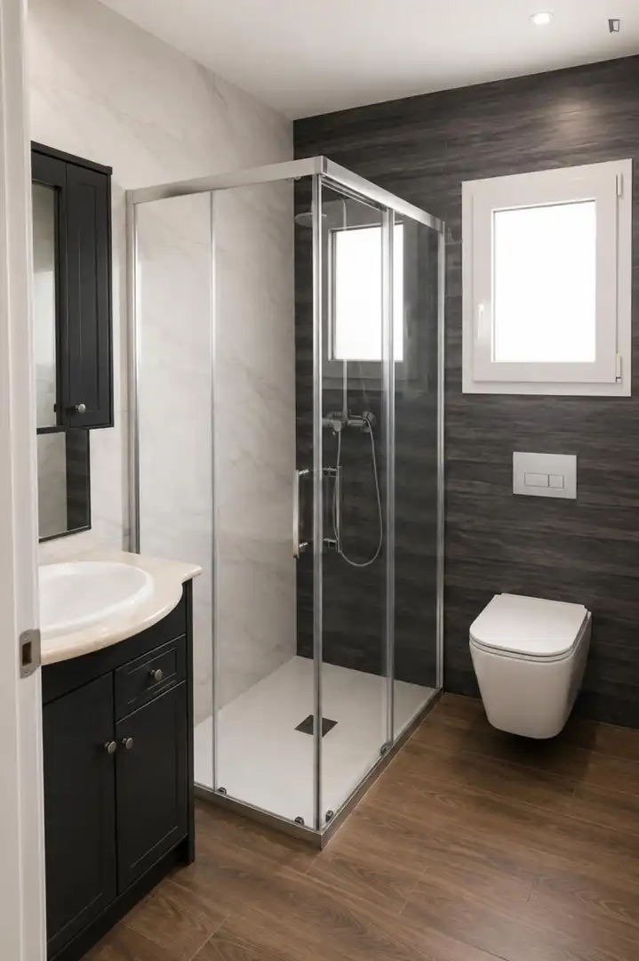 Baño de Apartamento de alquiler en Albacete con Amueblado, Horno y Lavadora