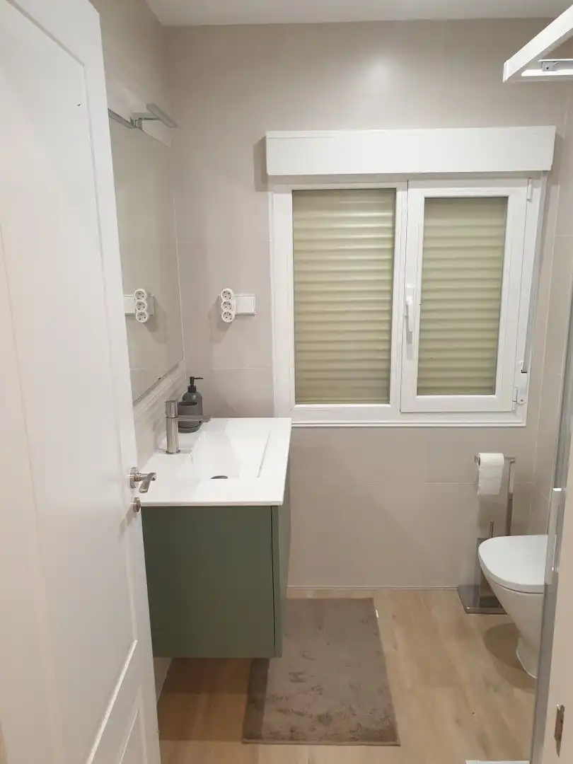 Baño de Piso de alquiler en Miranda de Ebro con Calefacción y Terraza