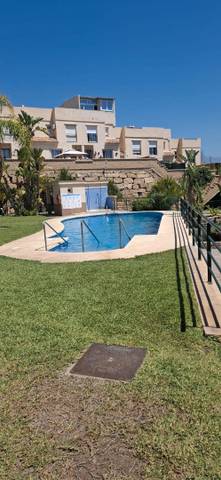 Casa adosada en Venta en Calle Malaquita, 2 en Almayate