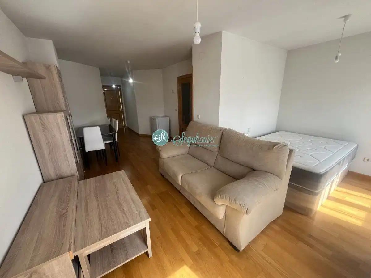 Piso en venta en Palazuelos de Eresma, imagen 5