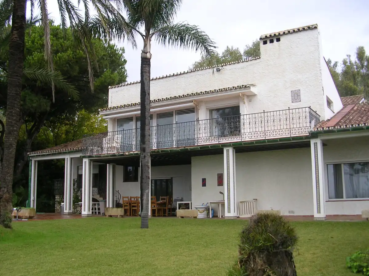 Vista exterior de Casa adosada en venta en Marbella con Aire acondicionado