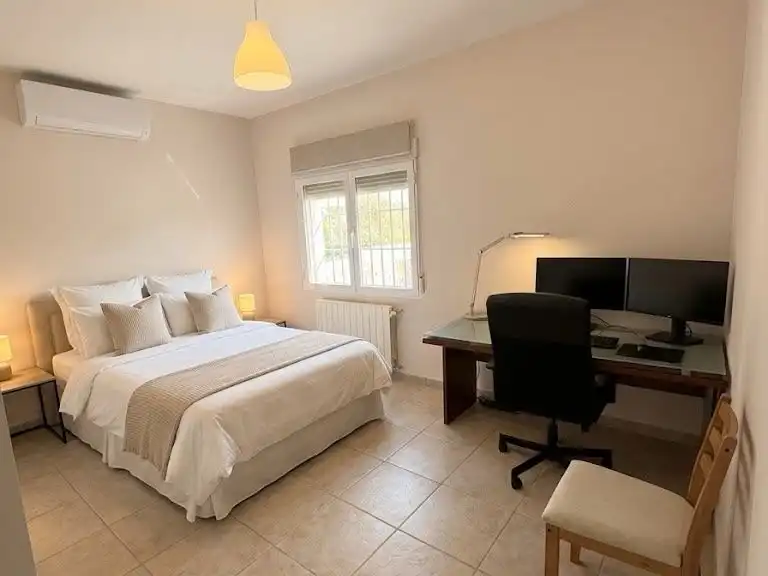 Bedroom of Houses for sale in Sevilla la Nueva  with Air Conditioner, Heating and Private garden