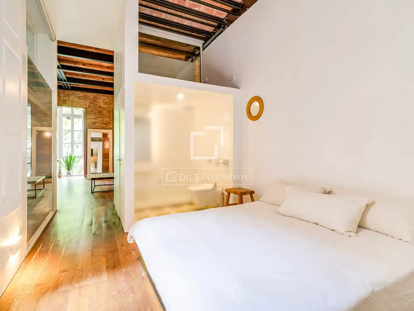 Habitación de Piso en venta en Barcelona con Aire acondicionado, Calefacción y Jardín privado