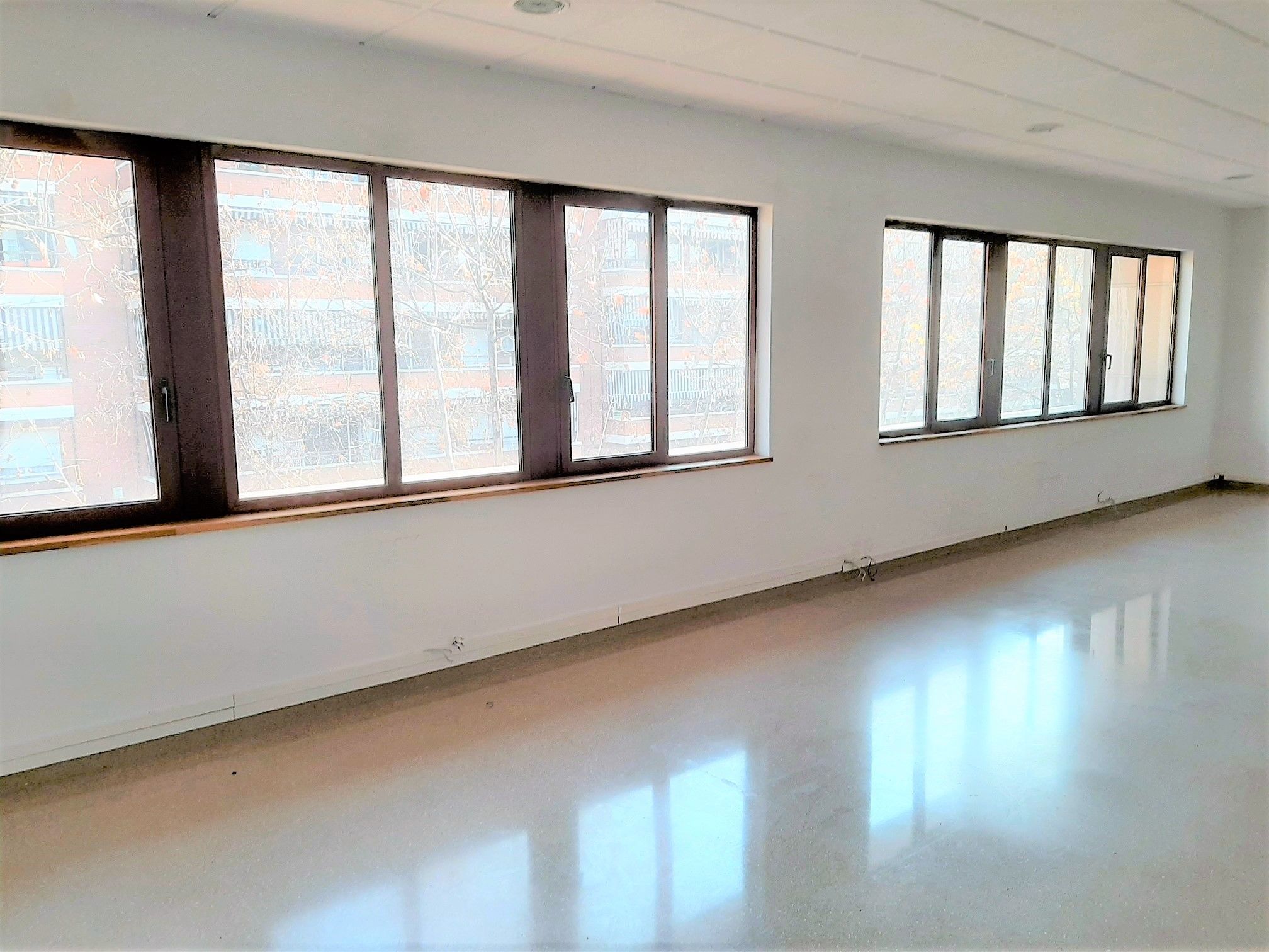 Office to rent in Cornellà de Llobregat
