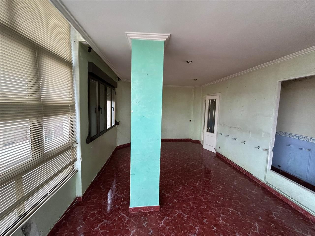 Flat for sale in Yecla  with Balcony