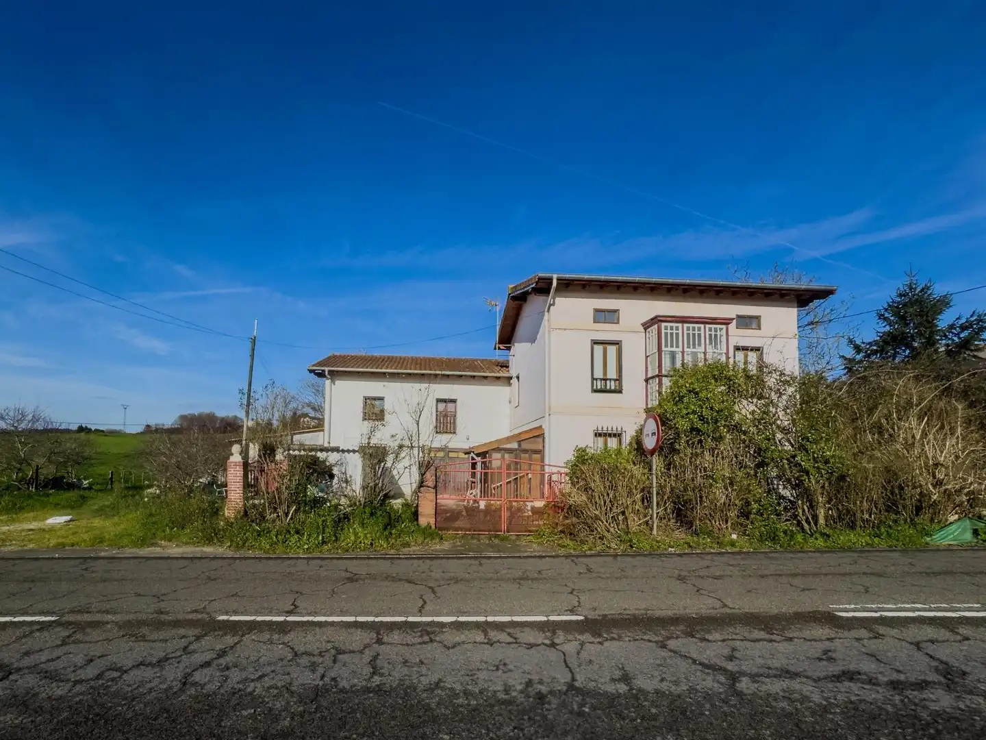 Villa avec terrasse à vendre à Barrio PERUJO (EL)