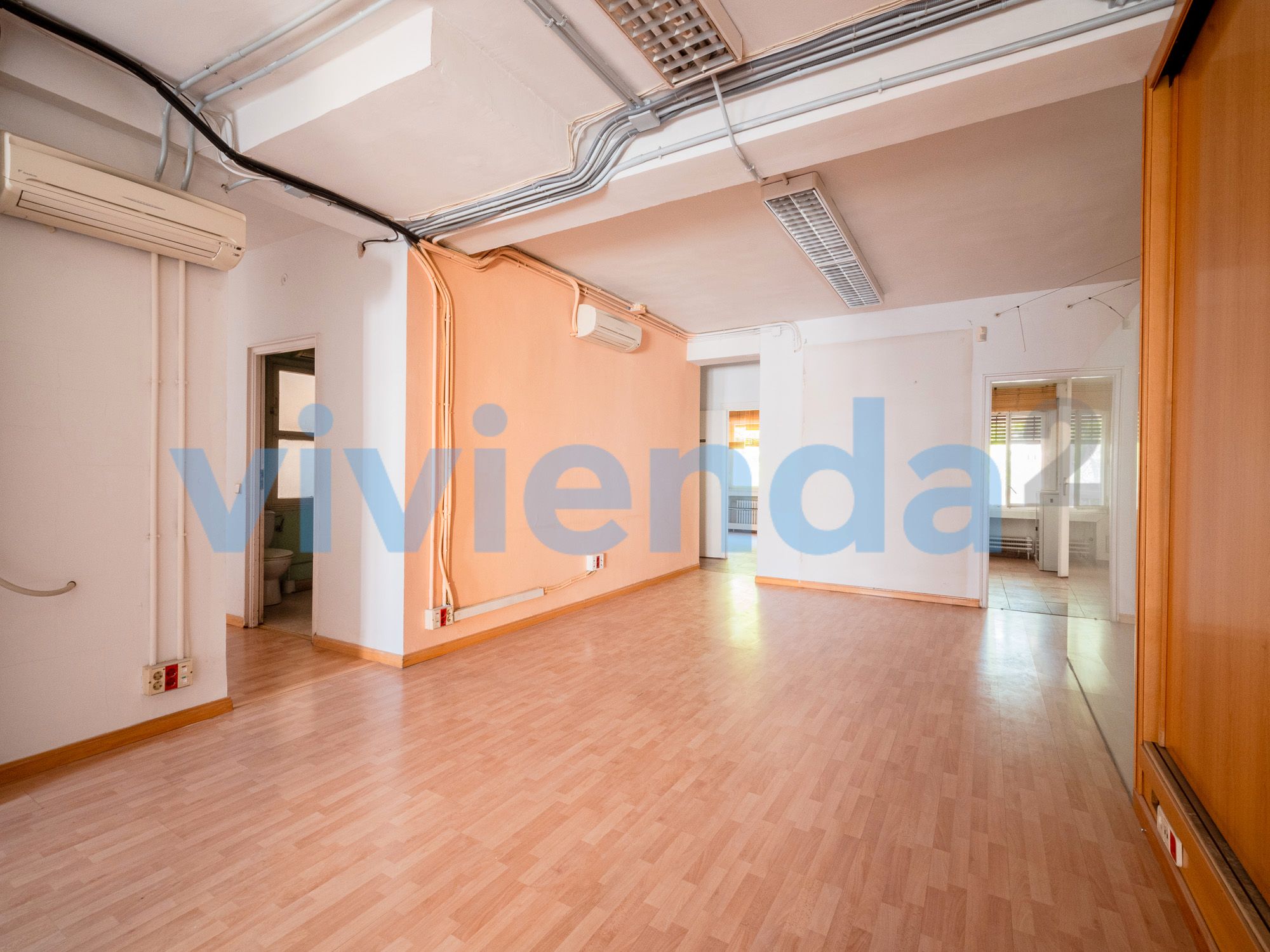 Piso en venta en  Madrid Capital con Terraza, Trastero y Balcón