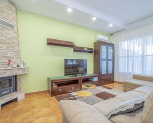 Single-family semi-detached for sale in Torroella de Fluvià