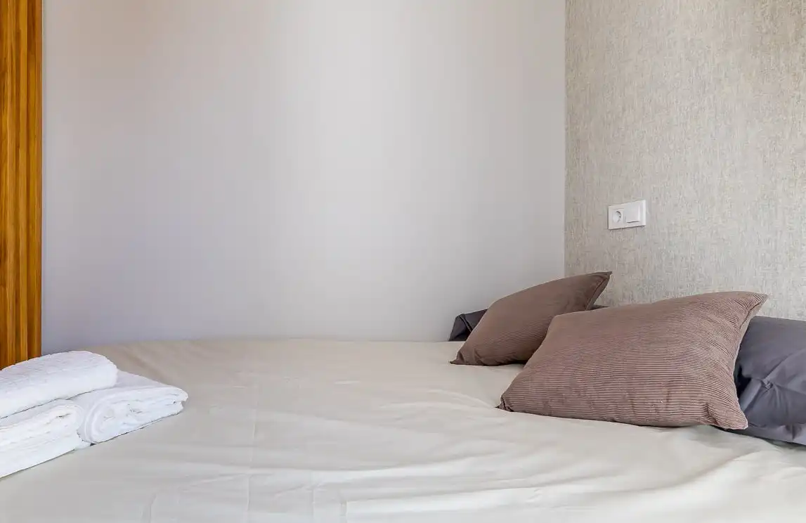 Habitación de Apartamento de alquiler en Madrid con Aire acondicionado, Amueblado y Se aceptan mascotas