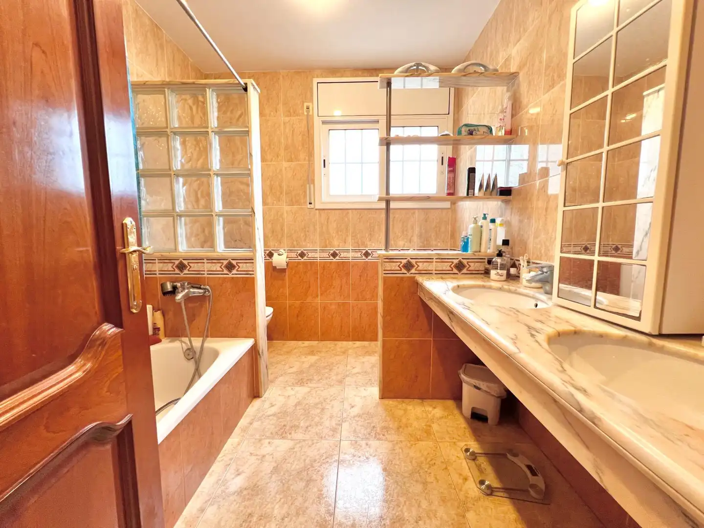 Bathroom of Houses for sale in Vespella de Gaià  with Heating, Terrace and Swimming Pool