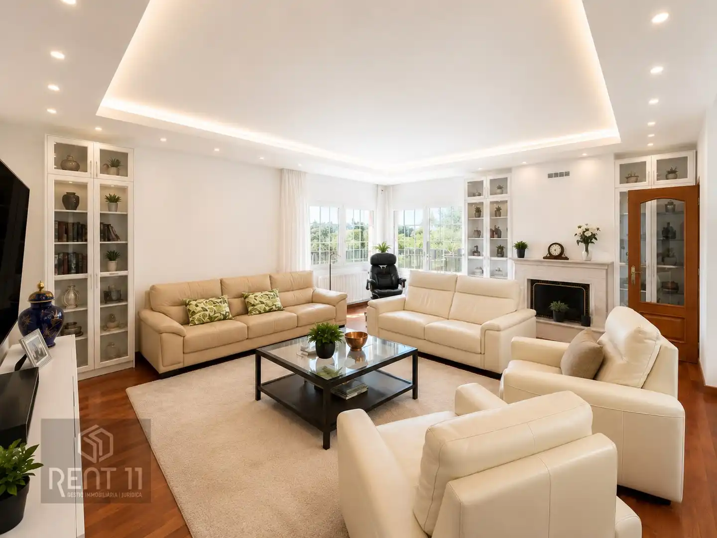 Sala de estar de Casa o chalet en venta en Girona con Aire acondicionado, Calefacción y Trastero