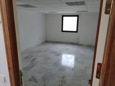 Ufficio in vendita a Casco Antiguo