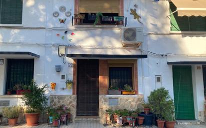 Vista exterior de Casa o xalet en venda en Villena amb Aire condicionat, Calefacció i Terrassa