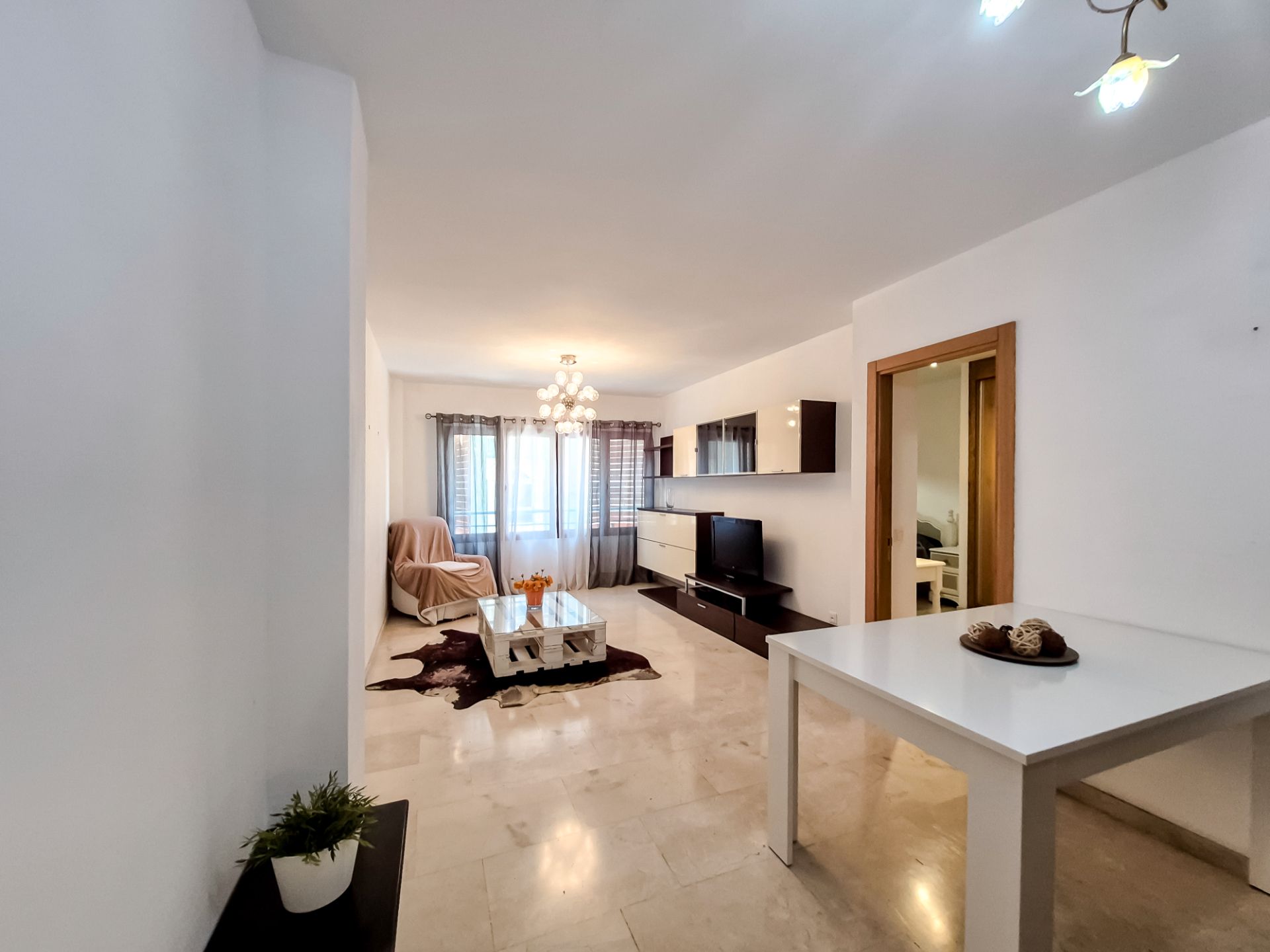 Living room of Flat for sale in Las Palmas de Gran Canaria  with Terrace, Storage room and Furnished