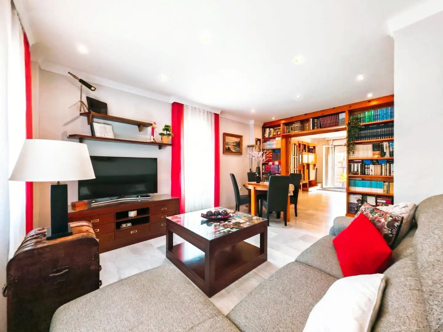 Sala de estar de Casa adosada en venta en San Fernando con Aire acondicionado, Calefacción y Jardín privado