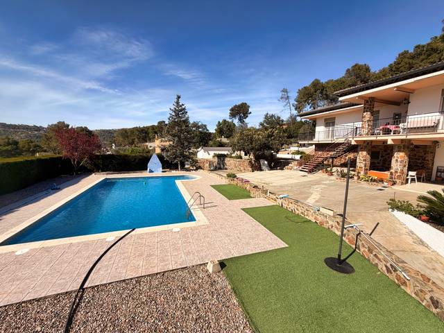 Casa-chalet en Venta en Carrer del Romaní, 57 en Olesa de Bonesvalls