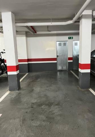 Garaje en Venta en Calle Capellán Marcelo Colino en Santa María - Pio XII