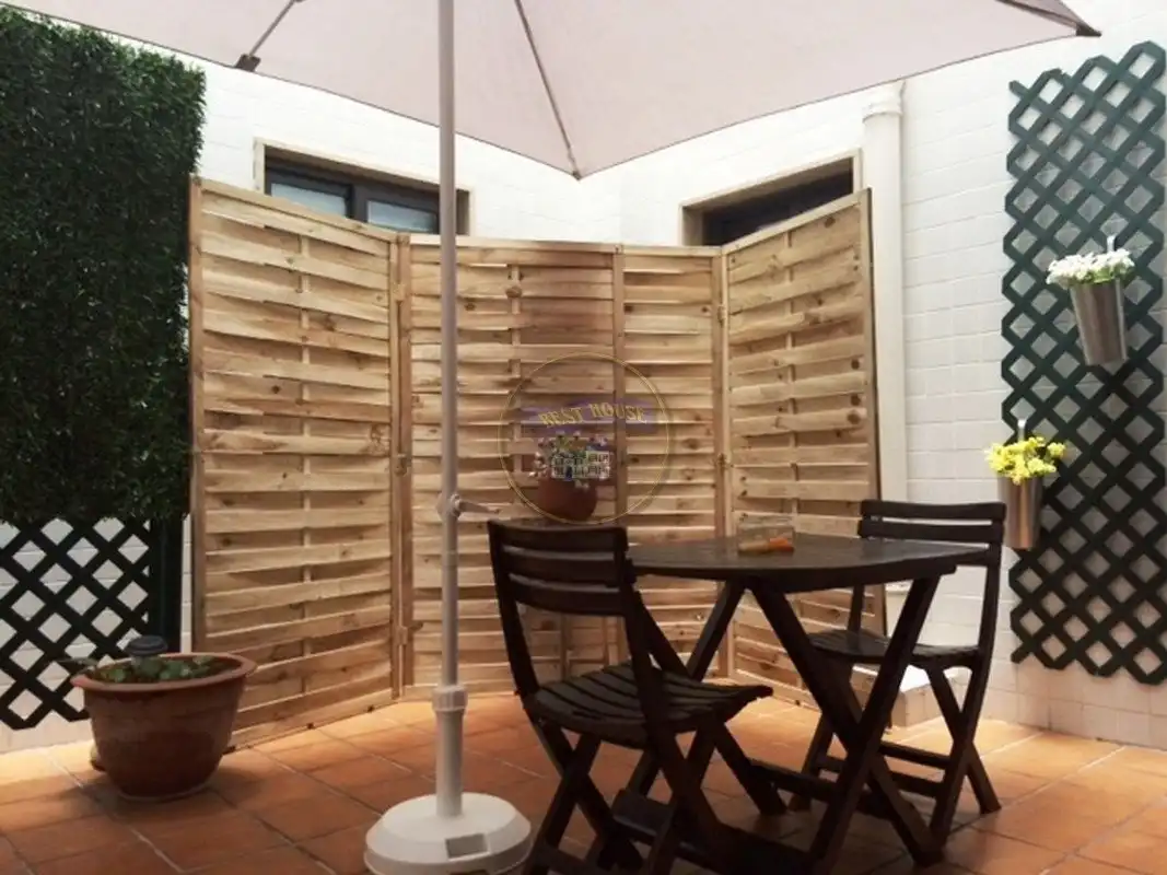 Terraza de Piso en venta en Vigo  con Calefacción, Jardín privado y Parquet